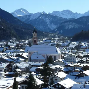 Lebensfreude , Mittenwald Germany