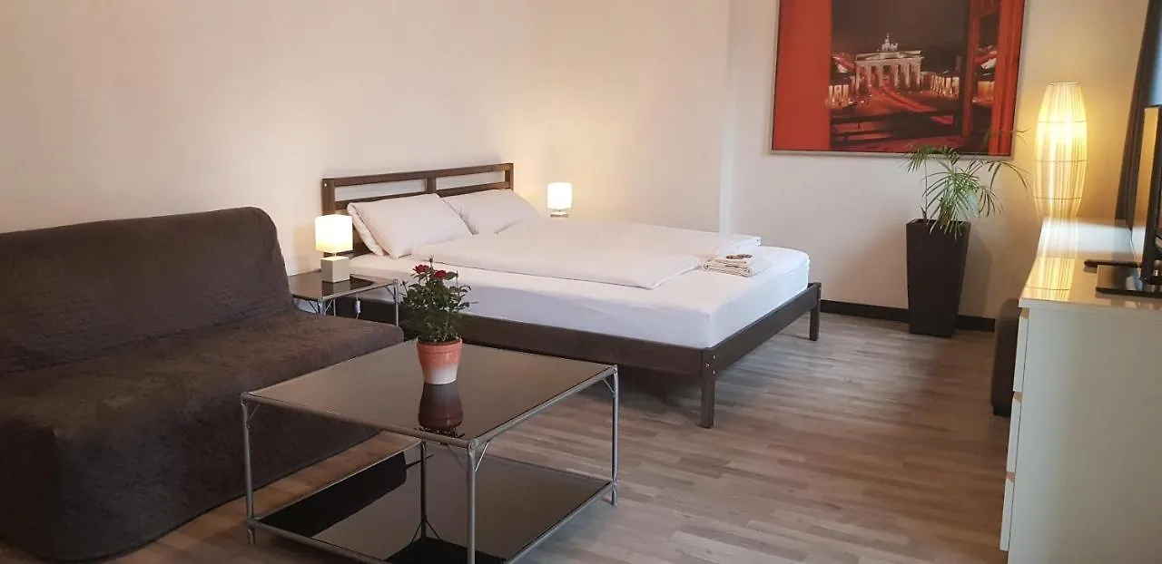 Yoursweethome Berlin 0*,  Germany