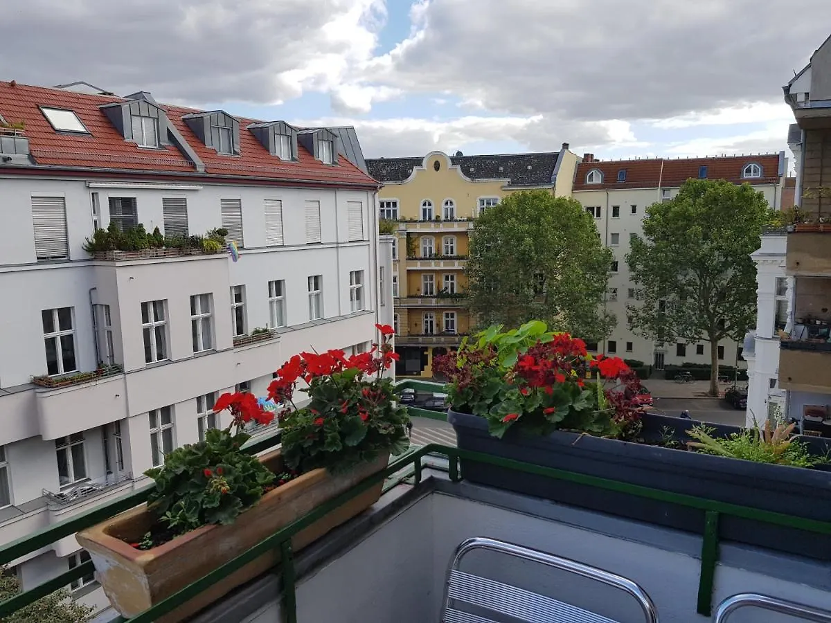 Yoursweethome Berlin Apartment